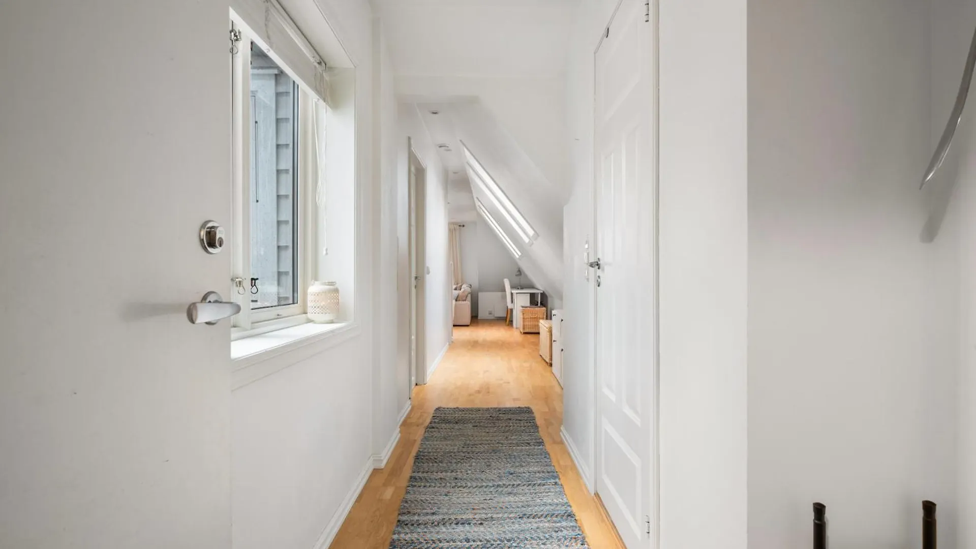 Scandinavian Hideaway I Private Balcony Bergen Appartamento