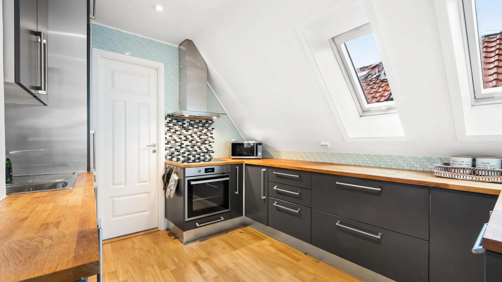 Scandinavian Hideaway I Private Balcony Bergen Appartamento