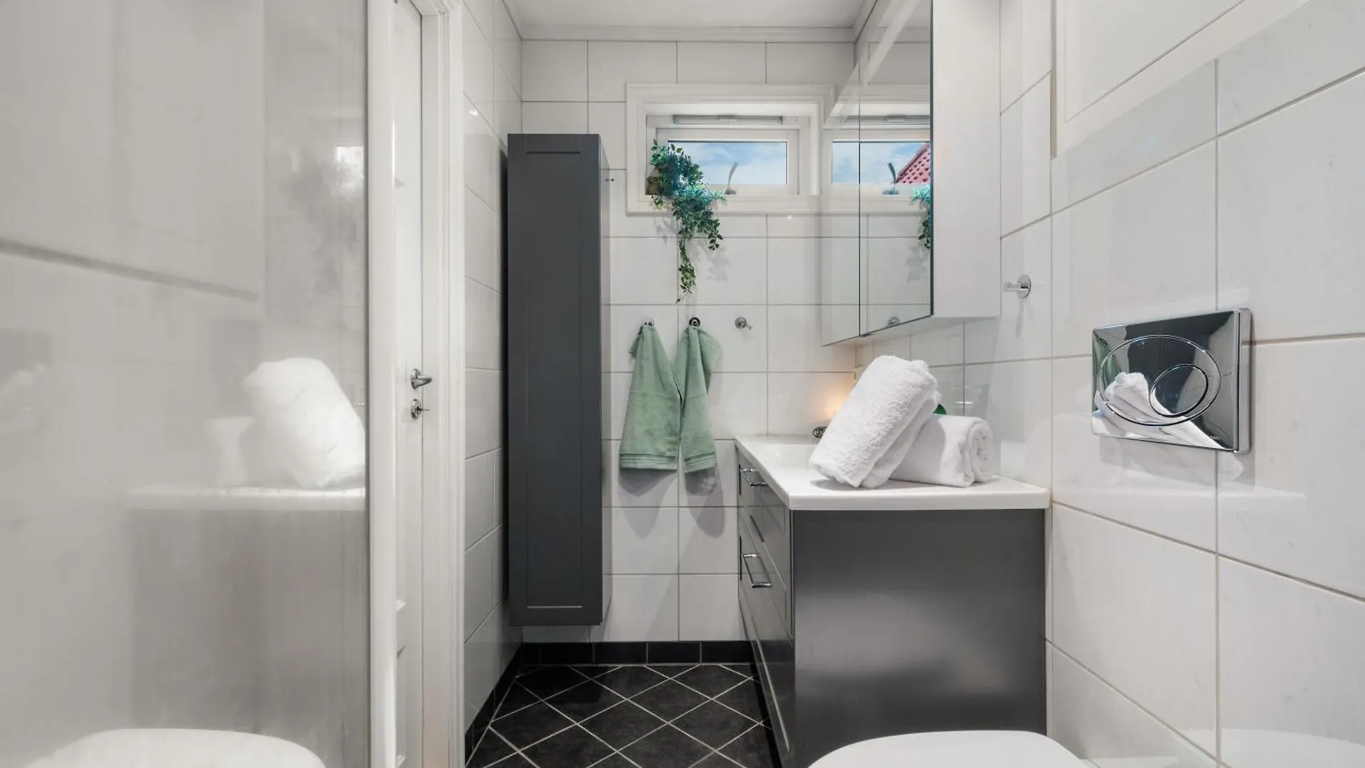 Scandinavian Hideaway I Private Balcony Bergen